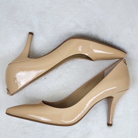Michael Kors Flex Patent Leather Pointed Toe Mid Stiletto Light Blush Pumps 9 - Picture 4 of 10